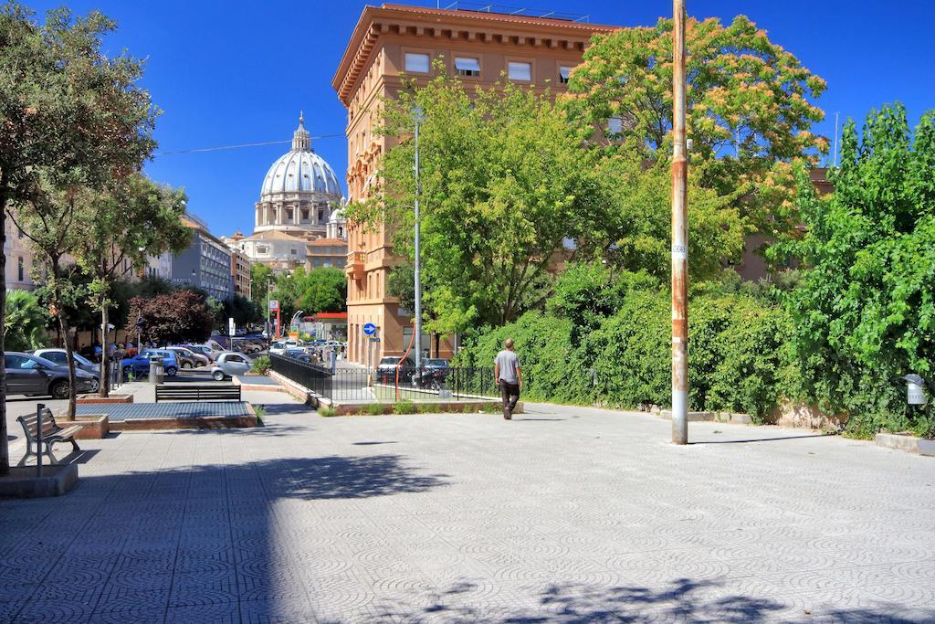 Magenta Deluxe Fornaci Leilighet Roma Rom bilde